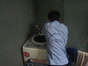 thợ sửa máy giặt